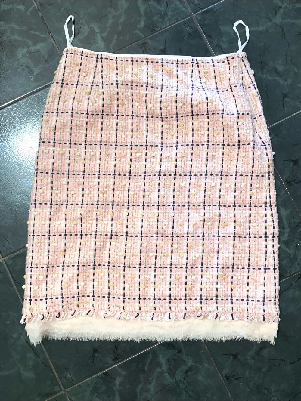 WORTH Pink Tweed Fringe Pencil Skirt